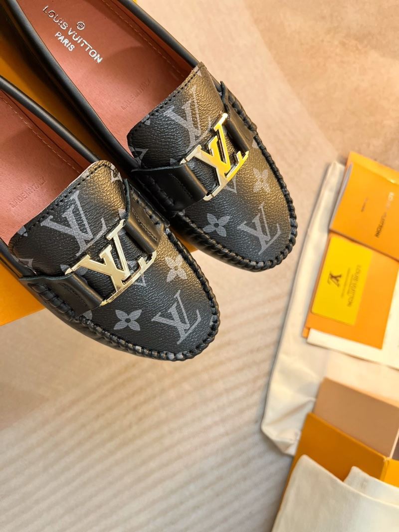 Louis Vuitton Low Shoes